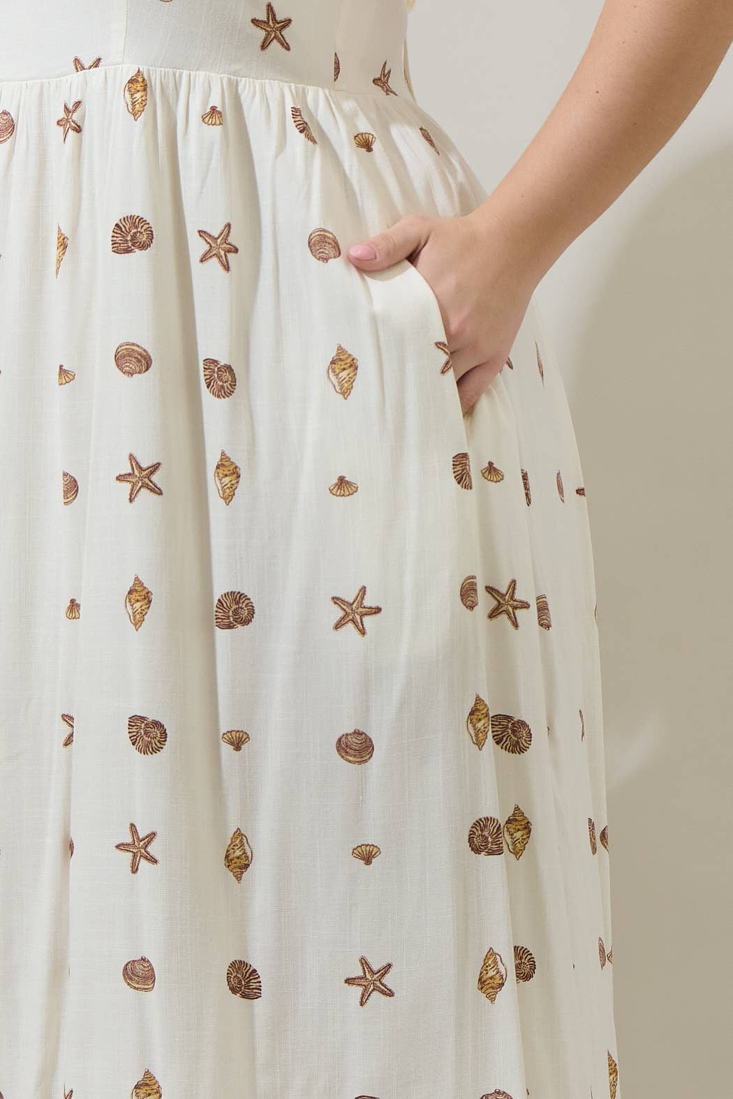 Senia Flowy Midi Dress