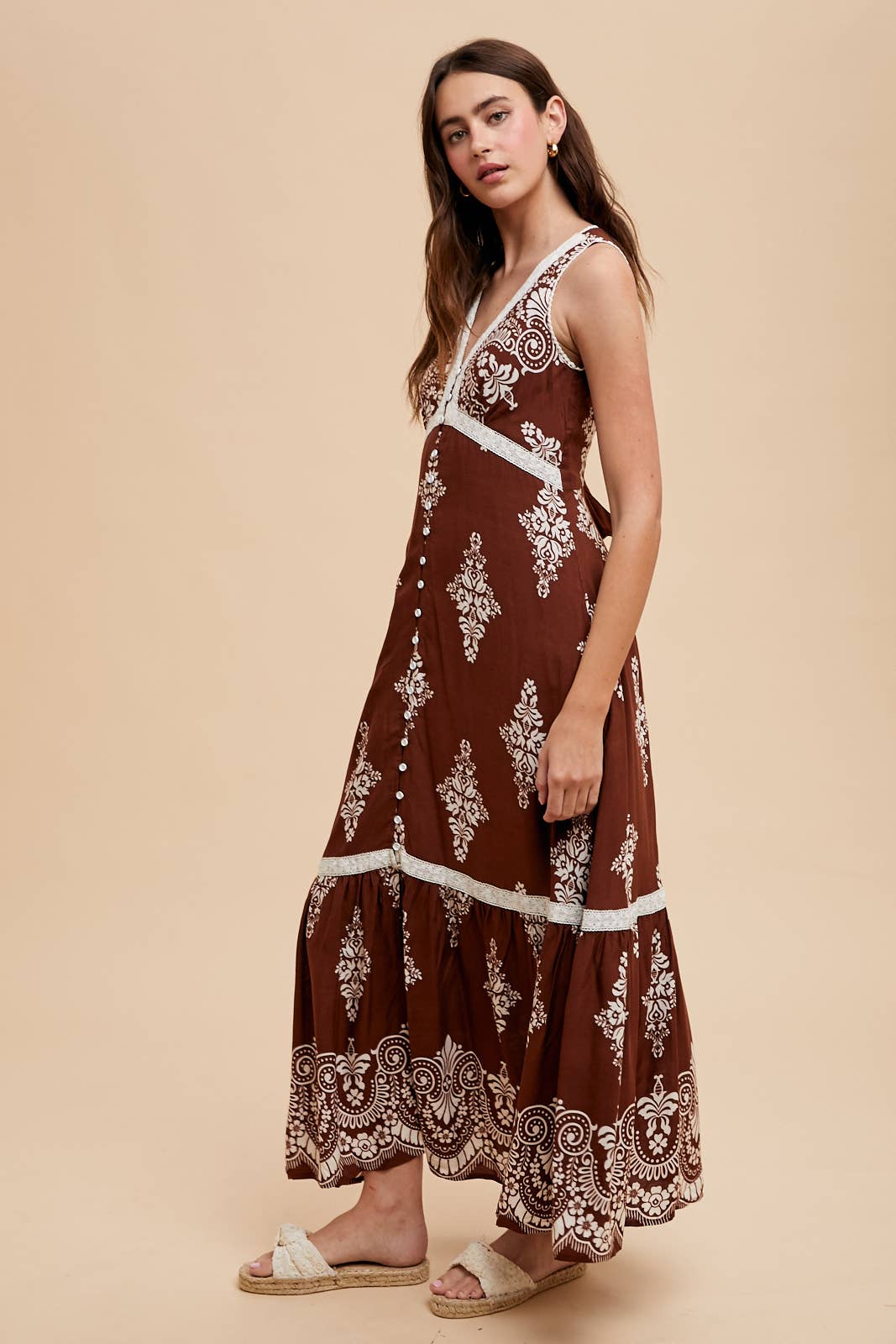 Soleil Border Lace Midi Dress