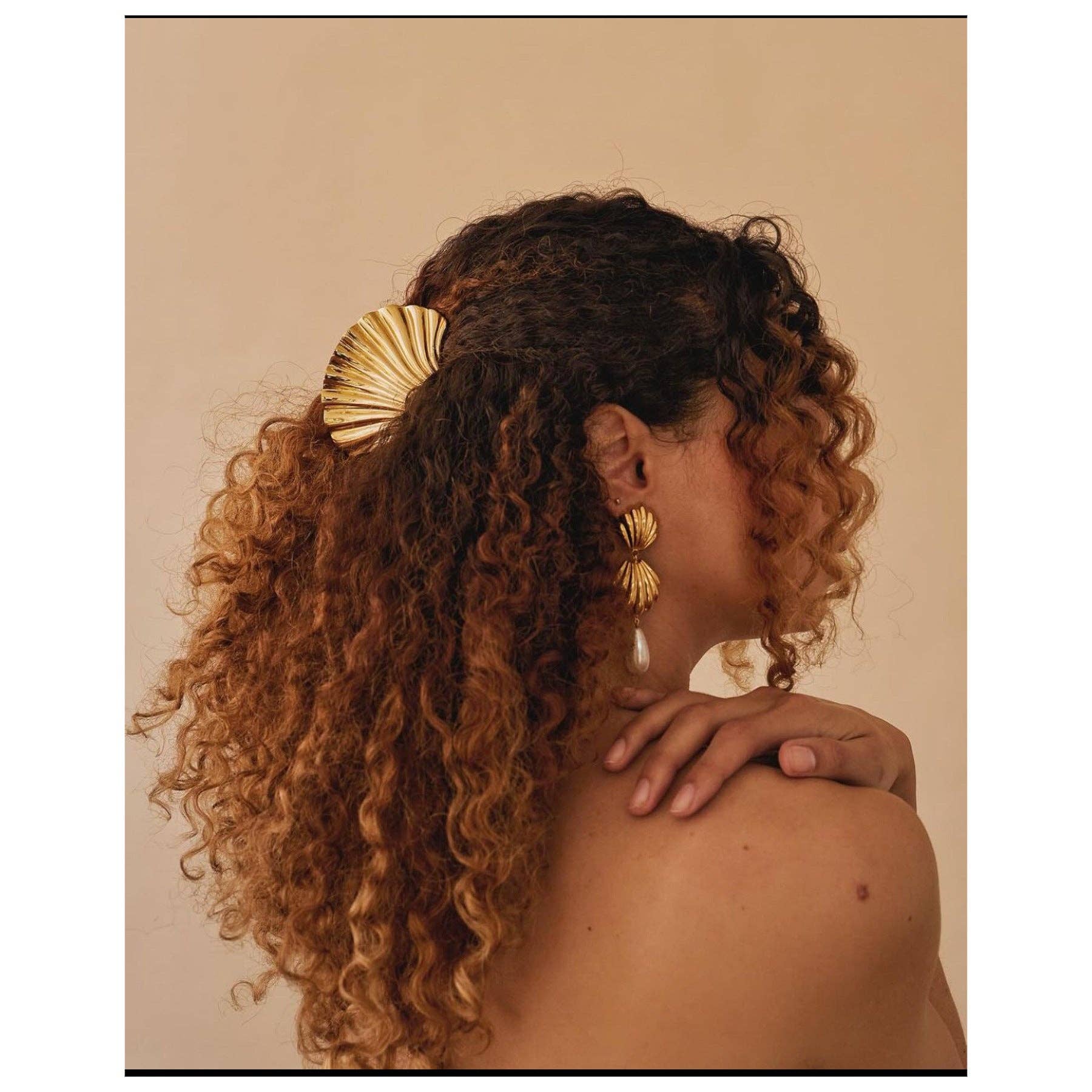 Monaco Shell Clip Small