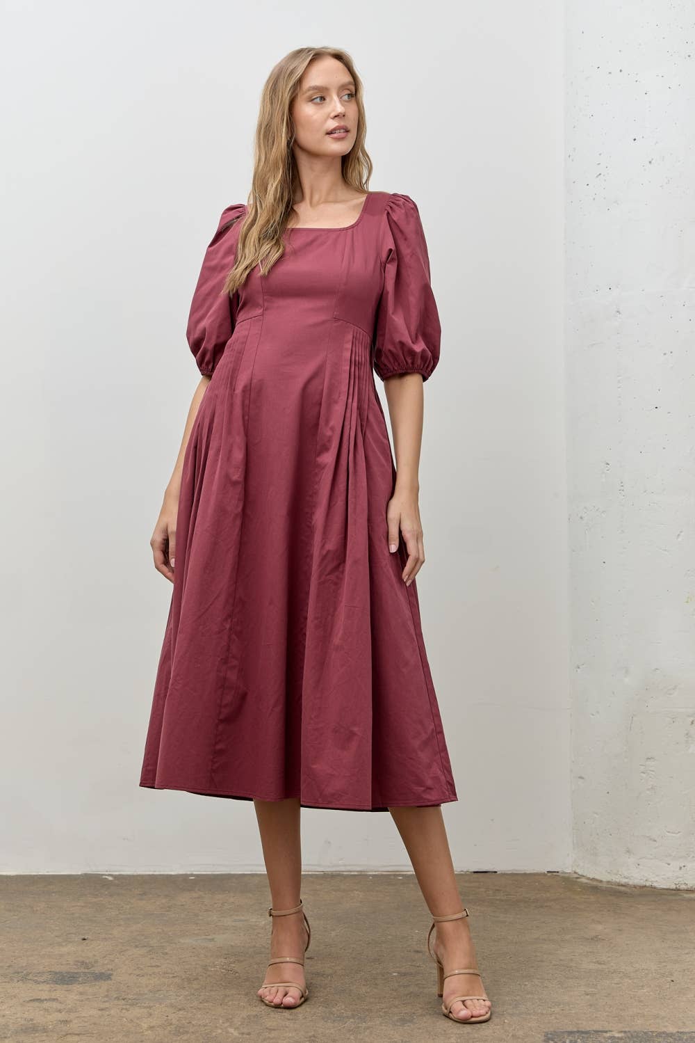 Elegance Midi Dress