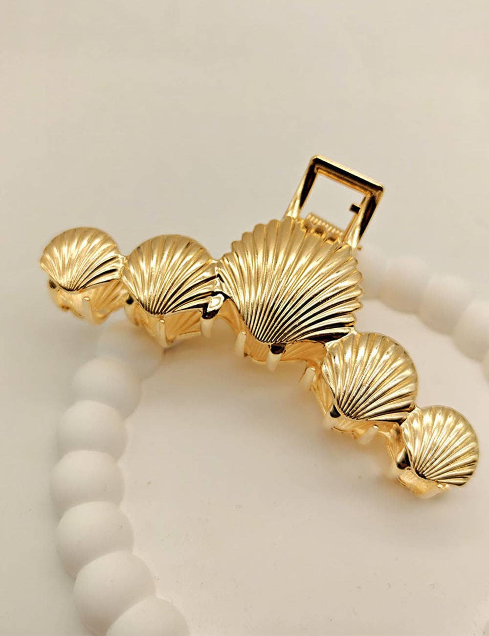 Seashell Muse Claw Clip