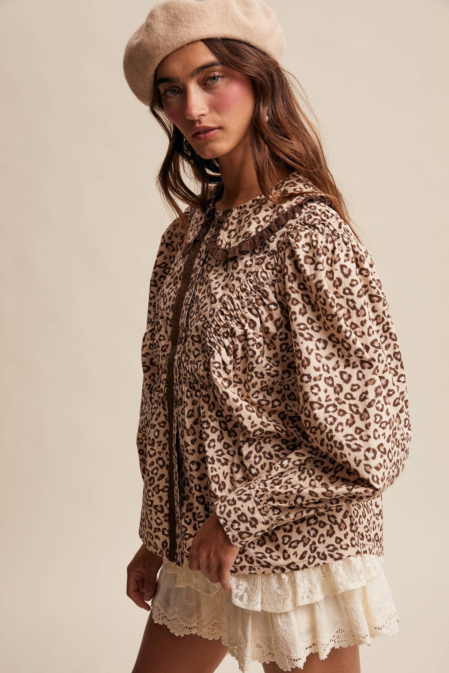 Ruffle Collar Button Blouse