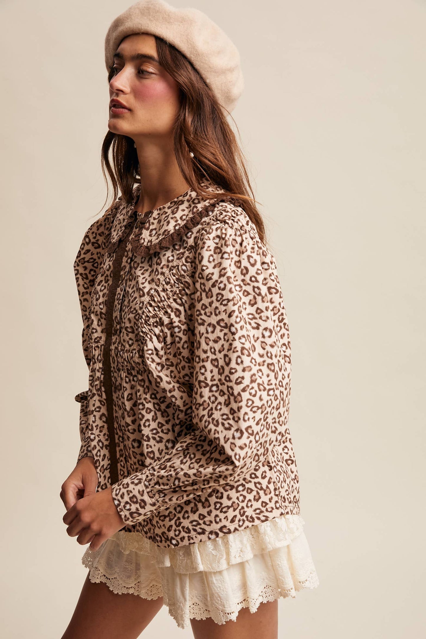 Ruffle Collar Button Blouse