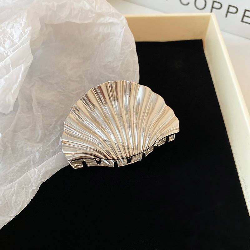 Monaco Shell Clip Large