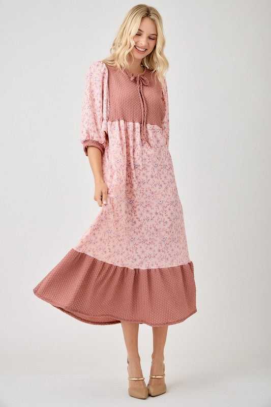 Elowyn Floral Contrast Midi Dress